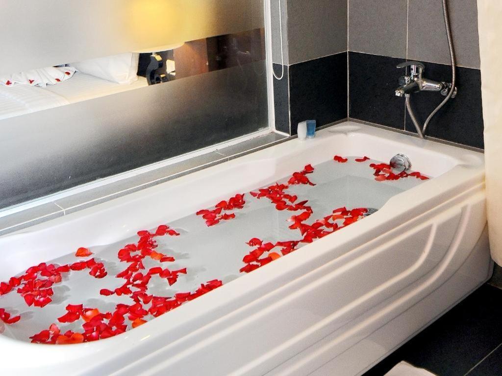 Bella Begonia Hotel Nha Trang Bagian luar foto